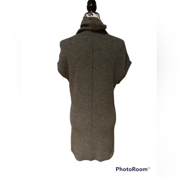 Vince cashmere sweater dress - Picture 2 of 7